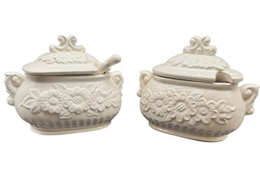 PAIR OF WHITE CERAMIC COVERED SUGAR BOWLS