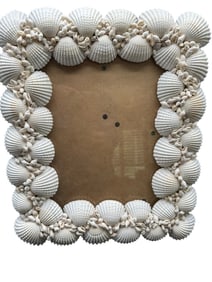 HANDCRAFTED SEASHELL FRAME