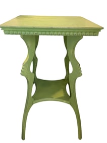 ANTIQUE STYLE GREEN SIDE TABLE W ORNATE LEGS 29"