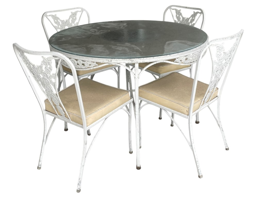 VINTAGE CAST IRON FLORAL PATIO DINING SET (1 of 7)