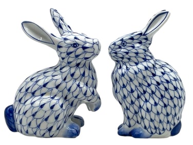 ANDREA BY SADEK PAIR OF PORCELAIN BUNNY FIGURINES