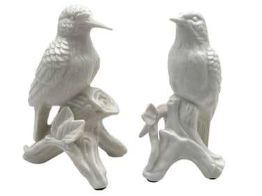 PAIR OF WHITE PORCELAIN BIRD FIGURINES 5"