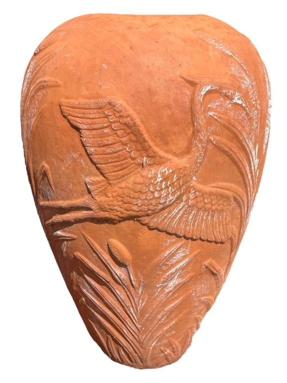 MONUMENTAL TERRACOTTA GARDEN JAR W HERON 35" (1 of 5)