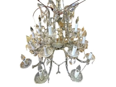 LARGE 3 TIER 28 LIGHT CRYSTAL CHANDELIER