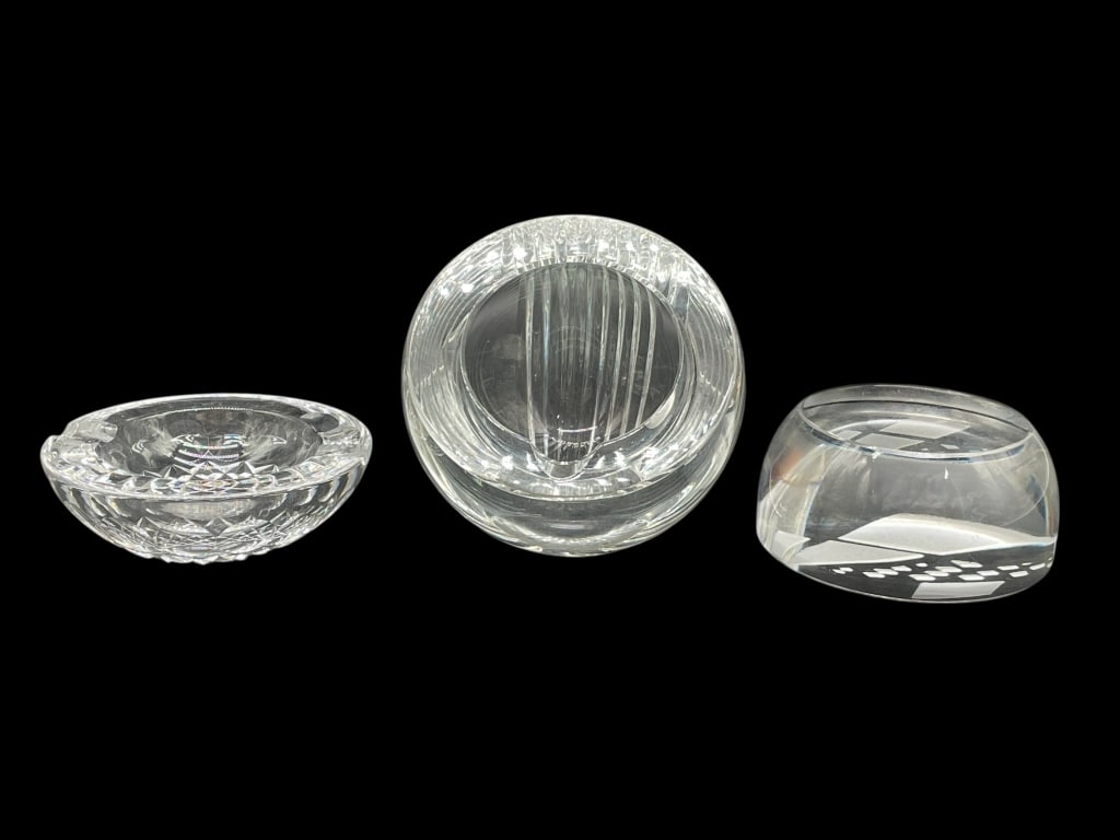3 ASSORTED CRYSTAL PIECES (1 of 8)