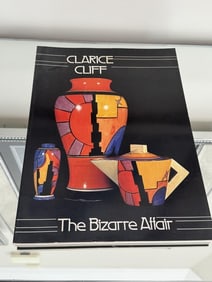 CLARICE CLIFF "THE BIZARRE AFFAIR" BOOK