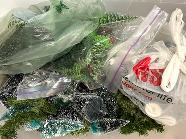 LOT OF MINIATURE HOLIDAY TREES