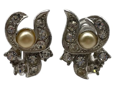 VALJEAN SILVER PEARL AND STONE CLIP ON EARRINGS