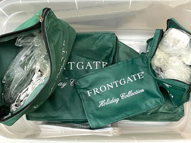 FRONTGATE HOLIDAY COLLECTION STORAGE BAGS W LIGHTS