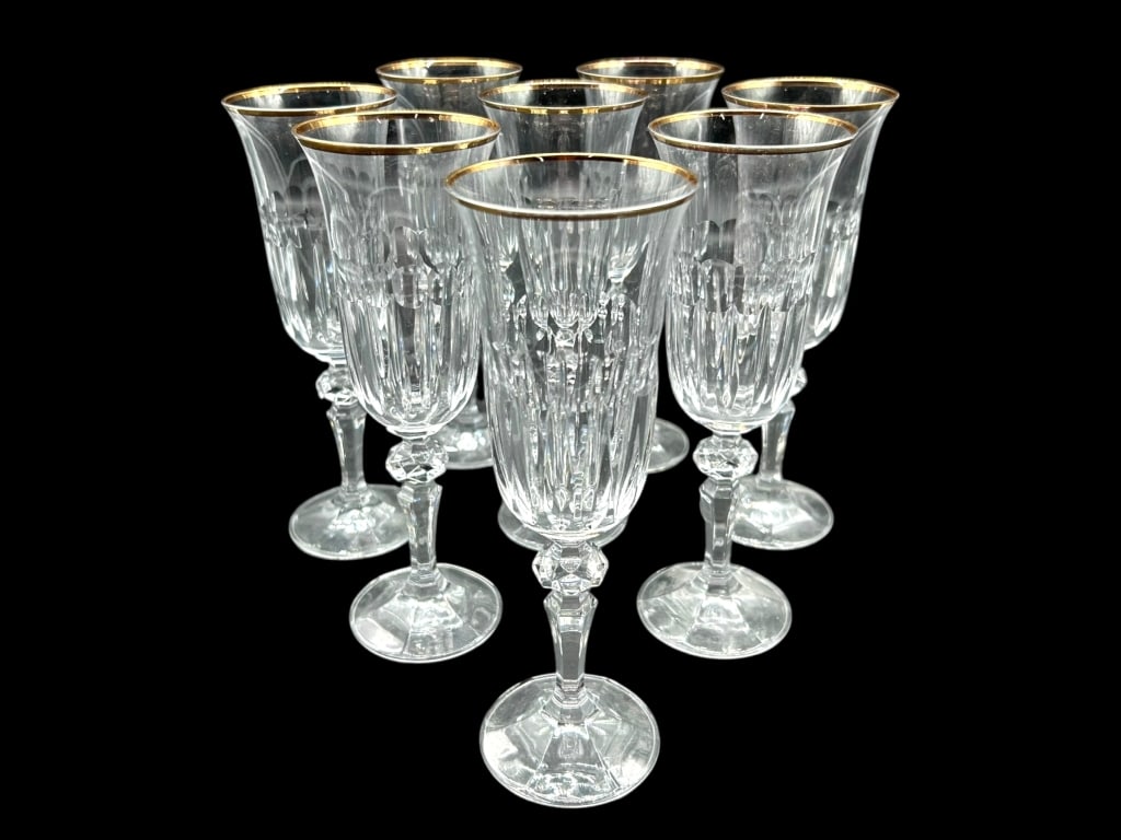 SET OF 8 BOHEMIA CRYSTAL-CRYSTALEX CHAMPAGNE FLUTE: SET OF 8 BOHEMIA CRYSTAL-CRYSTALEX CHAMPAGNE FLUTES 8" -VERY GOOD PRE-OWNED CONDITION -APPROX 8" -CRAFTED IN THE CZECH REPUBLIC, THESE LUXURIOUS FLUTES FEATURE STUNNING GOLD ACCENTS AND FINE CRYSTAL C