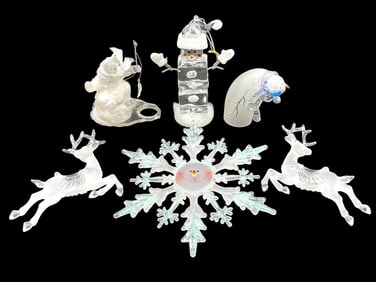 LOT OF ACRYLIC HOLIDAY FIGURINES AND ORNAMENTS