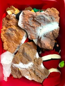 BIN OF HOLIDAY DISPLAY PROPS & ASSORTED DECOR