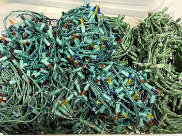 LARGE LOT OF HOLIDAY STRING LIGHTS