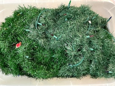 ARTIFICIAL CHRISTMAS GARLAND W/ MULTI-COLOR LIGHTS
