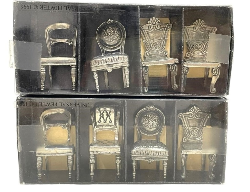 UNIVERSAL PEWTER MINI CHAIRS PLACEHOLDERS X 8 (1 of 4)