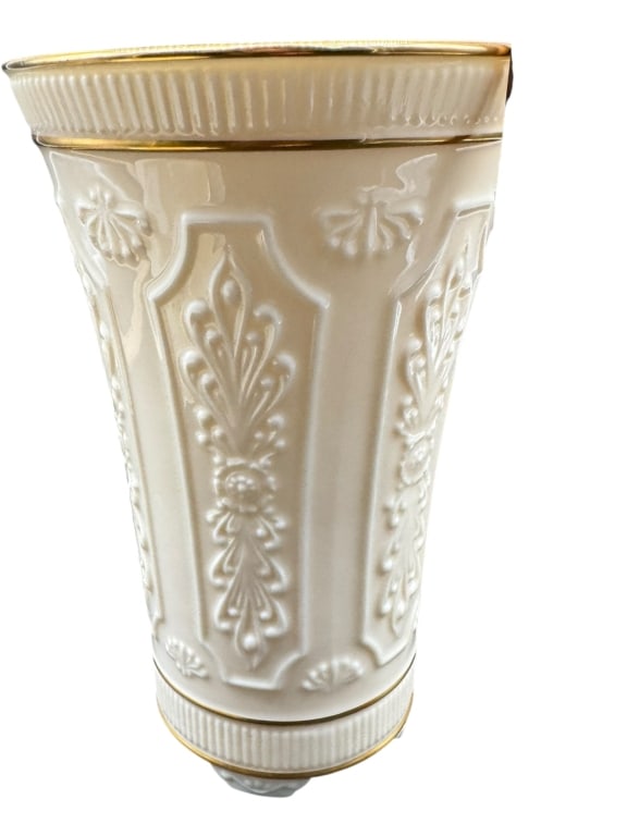LENOX PORCELAIN VASE WITH GOLD TRIM (1 of 5)