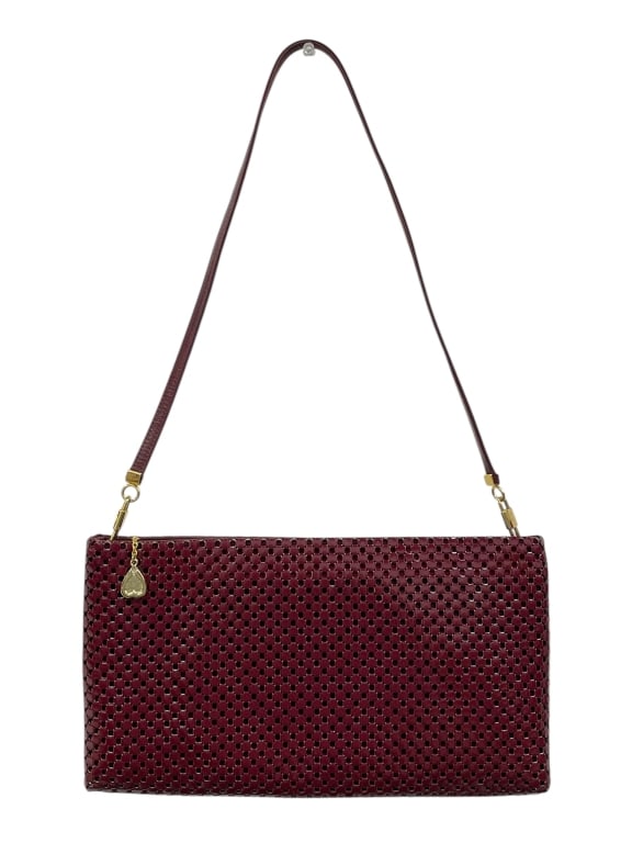 WHITING & DAVIS BURGUNDY MESH BAG: WHITING & DAVIS BURGUNDY MESH BAG -VERY GOOD PRE OWNED CONDITION -APPROX 11" X 6", STRAP 11.75" -FEATURES A SLEEK RECTANGULAR SILHOUETTE WITH INTRICATE CUTOUT MESH DESIGN, GOLD-TONE HARDWARE -JA 06032