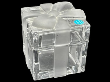 TIFFANY & CO. CRYSTAL JEWELRY BOX 3"