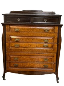 VICTORIAN QUARTERSAWN OAK GENTLEMAN'S CHEST 47"