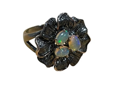 TRIPLE OPAL IN FLOWER GUNMETAL STERLING SS RING 7