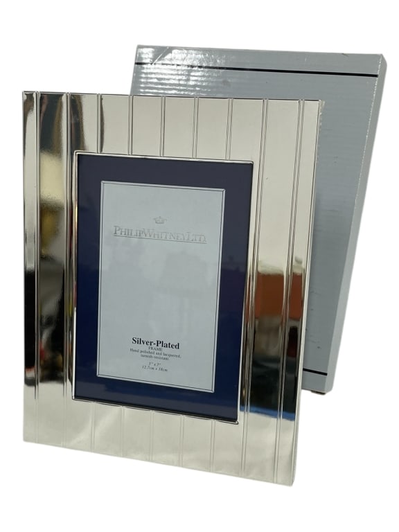 PHILIP WHITNEY LTD SILVER-PLATED PHOTO FRAME (1 of 4)