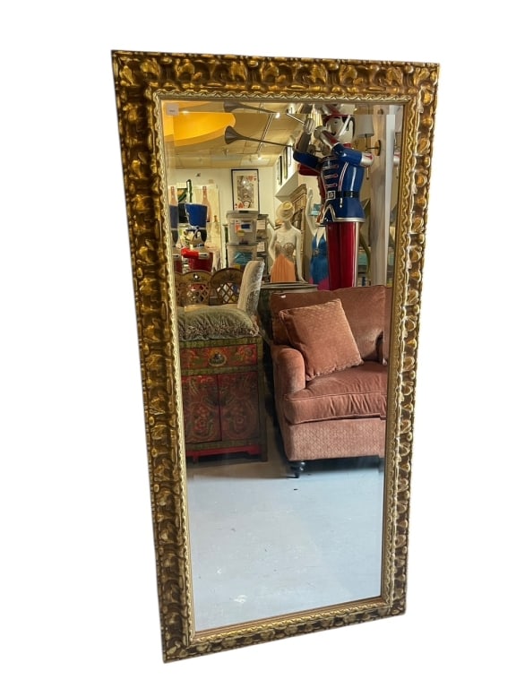 VINTAGE TALL FULL LENGTH CARVED GOLD GILT MIRROR: VINTAGE TALL FULL LENGTH CARVED GOLD GILT MIRROR - Stunning creation in a full length mirror - Well made and in excellent condition - Measure 31" wide by 65" tall msn102525 By bidding on this listing,