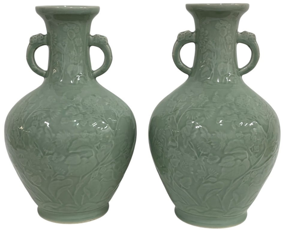LARGE CHINESE CELADON VASES W DRAGON HANDLES (1 of 6)