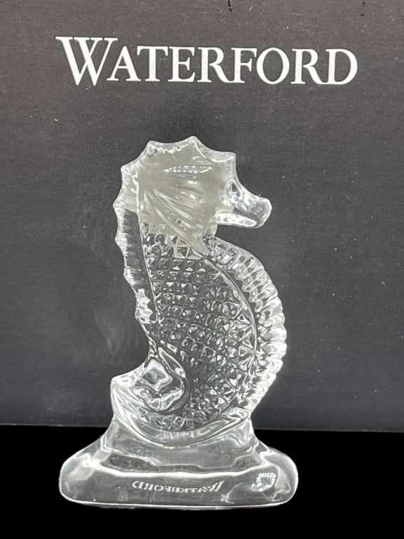 WATERFORD CRYSTAL SEAHORSE FIGURINE W BOX 2.5": WATERFORD CRYSTAL SEAHORSE FIGURINE W ORIGINAL BOX_x005F -Very good pre owned condition_x005F -Approx 2.5"h x 1.5"w_x005F -Waterford Crystal seahorse figurine, finely crafted with exquisite detail and