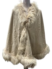 VINTAGE BEIGE CAPE WITH PLUSH FUR TRIM