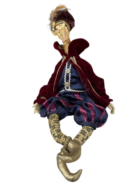 WHIMSICAL GIRAFFE DOLL IN BURGUNDY COAT 10" (1 of 6)