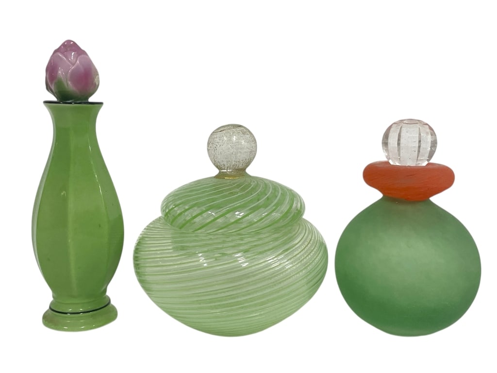 THREE GREEN ART GLASS VANITY PIECES 6" (1 of 7)
