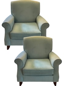 PAIR OF HAVERTYS TRANSITIONAL CLUB CHAIRS