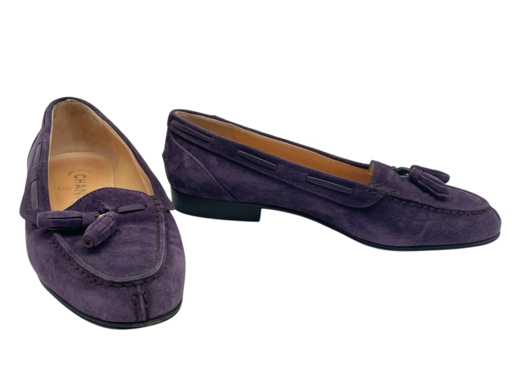 CHANEL PURPLE SUEDE TASSEL LOAFERS SZ 37 (1 of 10)