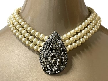 HEIDI DAUS TEARED TAPESTRY PEARL NECKLACE