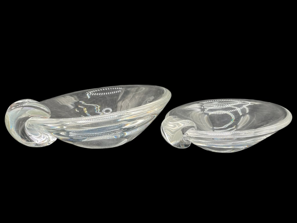 2 STEUBEN CRYSTAL SLOPING BOWLS 6.5" (1 of 10)