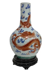 CHINESE PORCELAIN BOTTLE VASE 17.5"