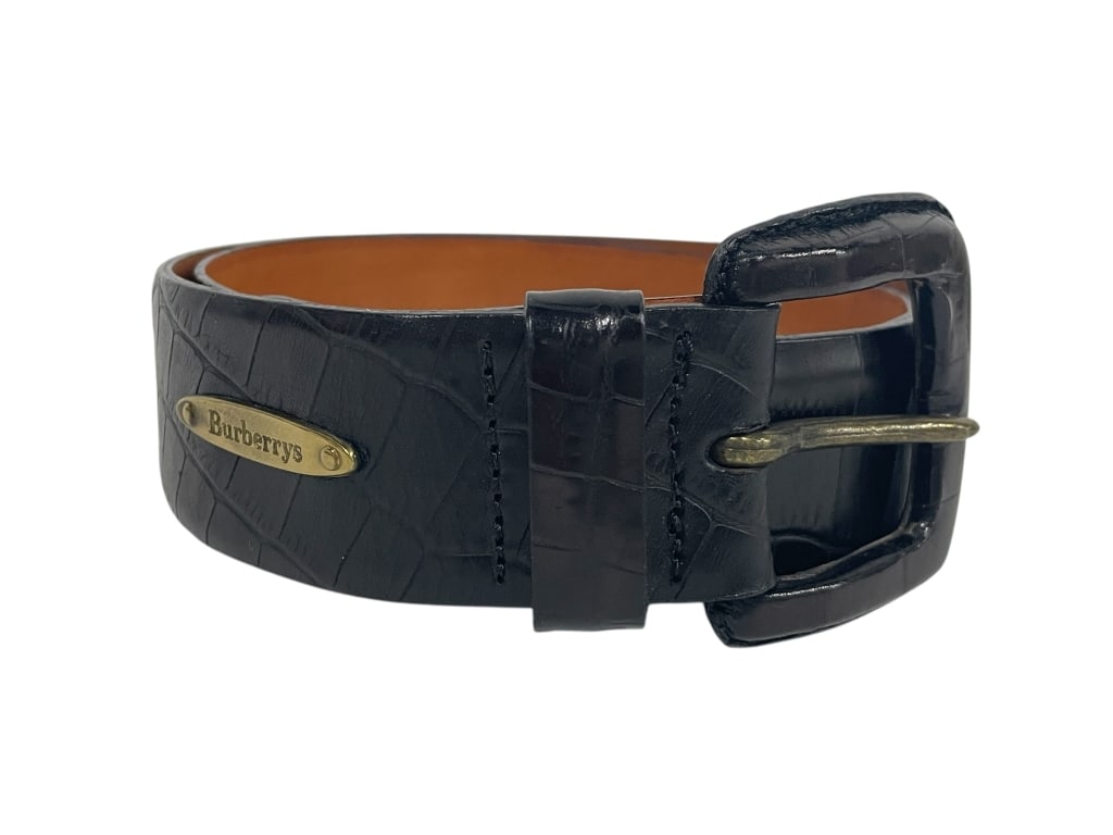 BURBERRYS BLACK EMBOSSED LEATHER BELT 36": BURBERRYS BLACK EMBOSSED LEATHER BELT WITH BRASS HARDWARE -Very good pre owned condition -Measures approx 36" long -Classic Burberrys black embossed leather belt featuring a crocodile-style texture an