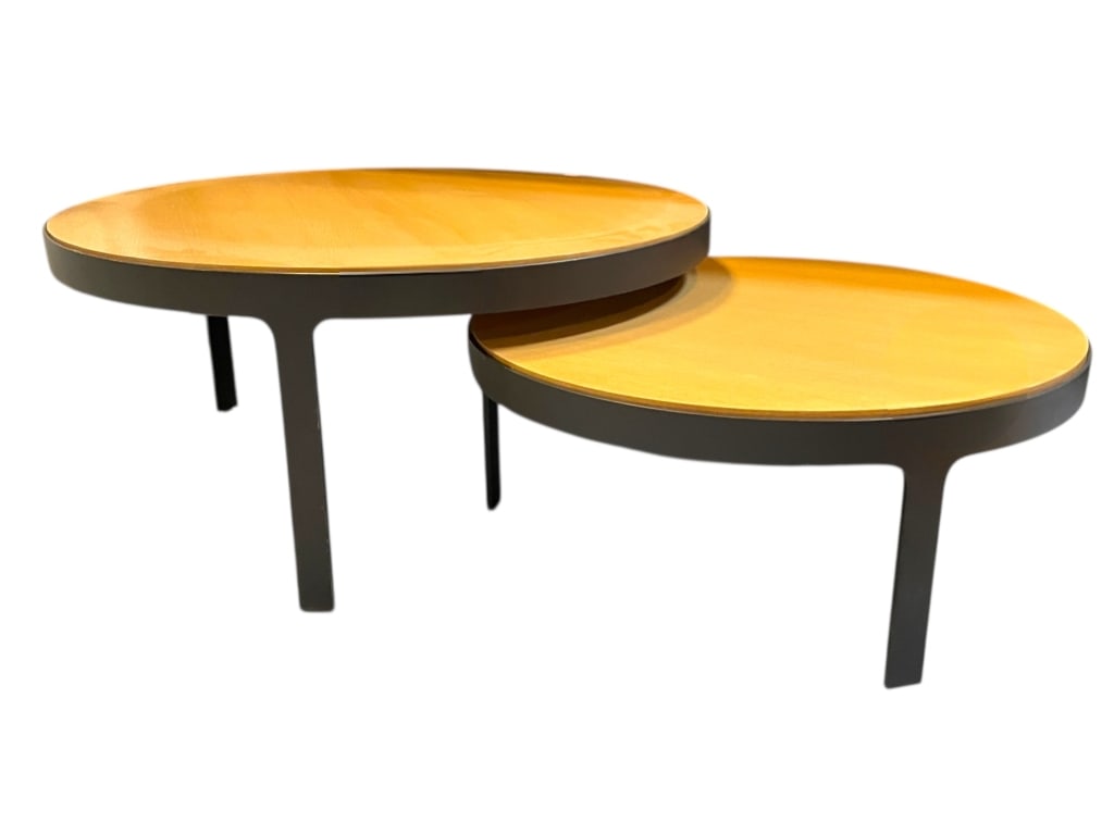 MID MOD STYLE TWO TIER NESTING COFFEE TABLES 36" (1 of 9)