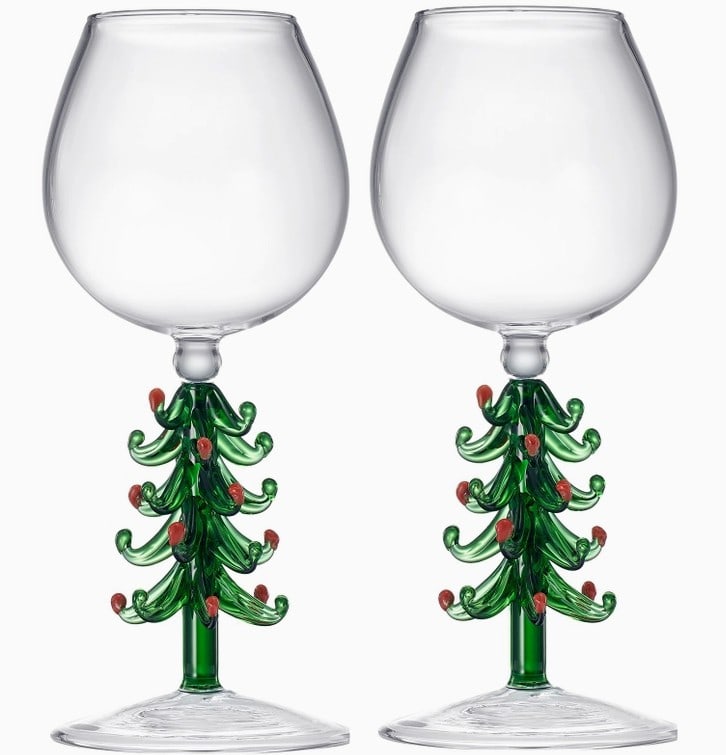 NEW IN BOX! SET OF 2 CHRISTMAS TREE WINE GLASSES: Looking for a fun and festive way to kick off your holiday parties? Want to make sure that you stand out from the crowd when it comes to serving wine? Look no further than our Green Christmas Tree Win