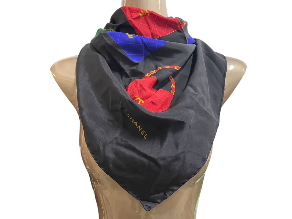 CHANEL MULTICOLOR HANDBAG PRINT SILK SCARF 33" (1 of 4)