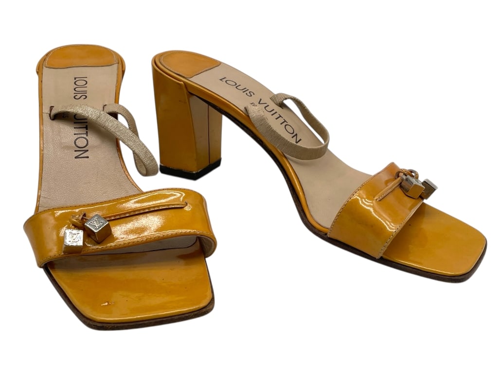 LOUIS VUITTON LEATHER BLOCK HEEL MULES SZ 36: LOUIS VUITTON MUSTARD PATENT LEATHER BLOCK HEEL MULES -Good pre owned condition, general wear (see photos) -Size 36 -Chic and sophisticated Louis Vuitton open-toe mules crafted in glossy mustard yello