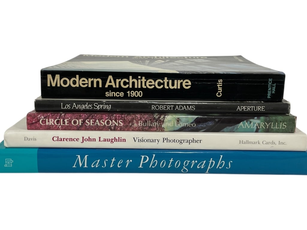 5 HARDCOVER ART, PHOTOGRAPHY, & ARCHITECTURE BOOKS (1 of 4)