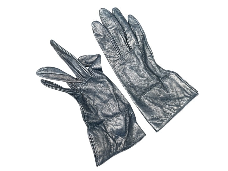 CHANEL NAVY BLUE LEATHER GLOVES 78 (1 of 4)