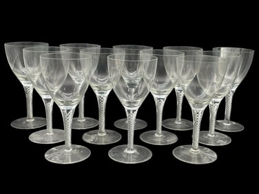 12 AIR TWIST STEM WINE GLASSES 7"