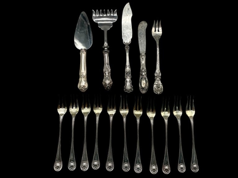 LOT OF VINTAGE STERLING FLATWARE 16PCS 274G (1 of 15)