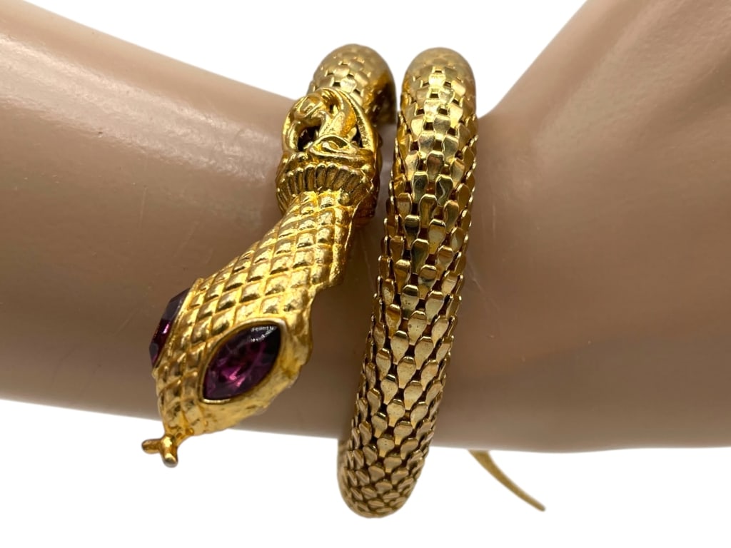 GOLDTONE SNAKE BRACELET W PURPLE JEWEL EYES (1 of 5)