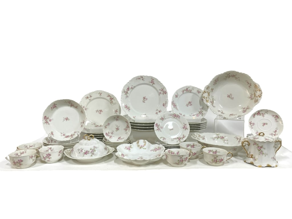 HAVILAND LIMOGES DINNERWARE SET IN PINK FLORAL (1 of 15)