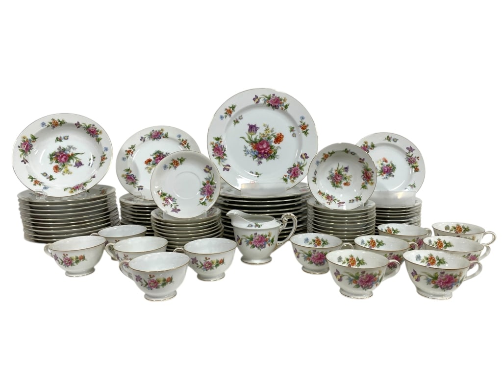 SANGO DRESDENIA PORCELAIN CHINA DINNERWARE SET (1 of 6)