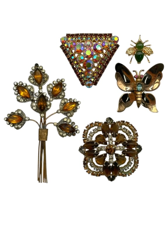 LOT OF 5 VINTAGE RHINESTONE & COSTUME BROOCHES (1 of 4)