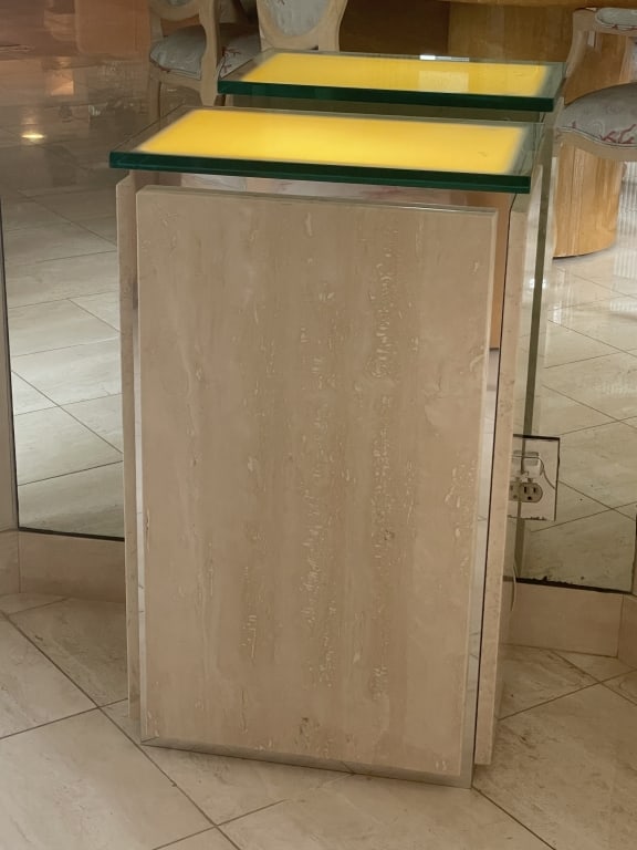 POST MODERN LIGHTED TRAVERTINE PEDESTAL 30" (1 of 5)